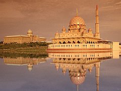Putra Mosque, Kuala Lumpur, Malaysia